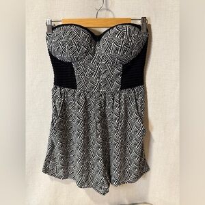 Xhilaration Black and White Print Romper, Strapless, Medium